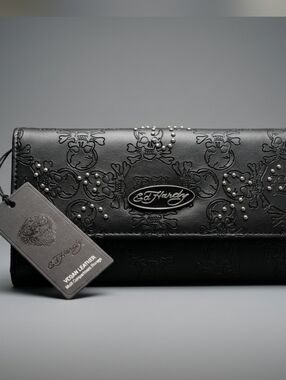 NWT Ed Hardy Black Embossed Skull Studded  Wallet
